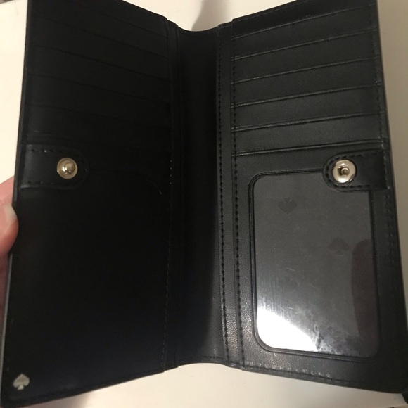 Kate Spade Wallet - Picture 2 of 4